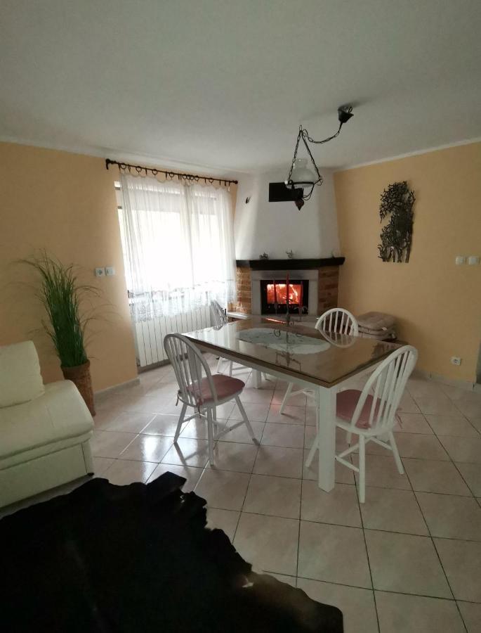 Apartma Qbed Gračišče Εξωτερικό φωτογραφία